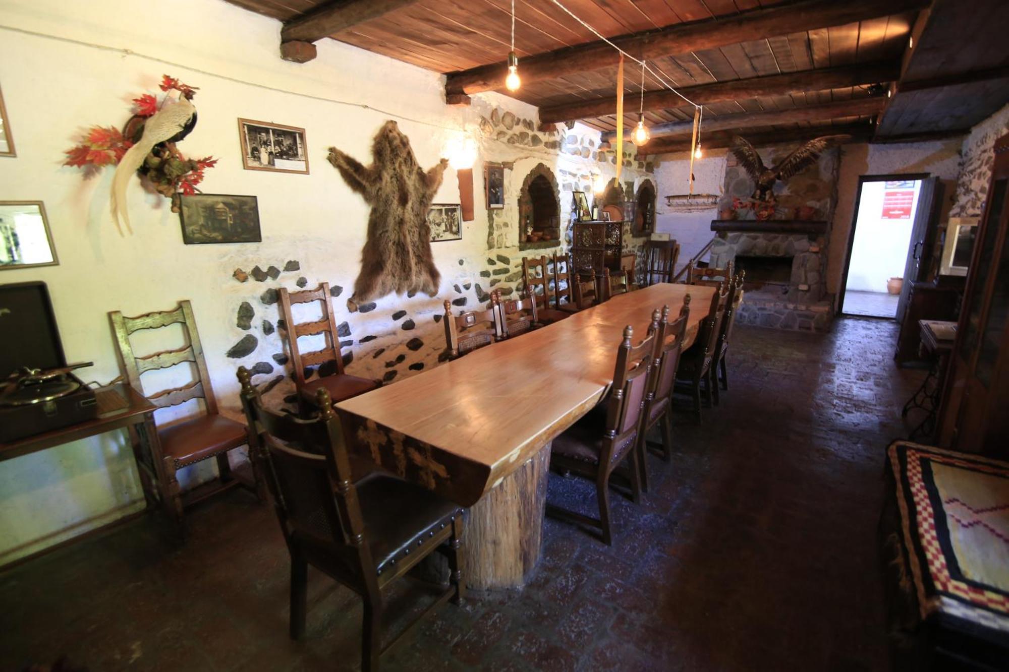 Chateau Bruale Tkhilistskaro Esterno foto
