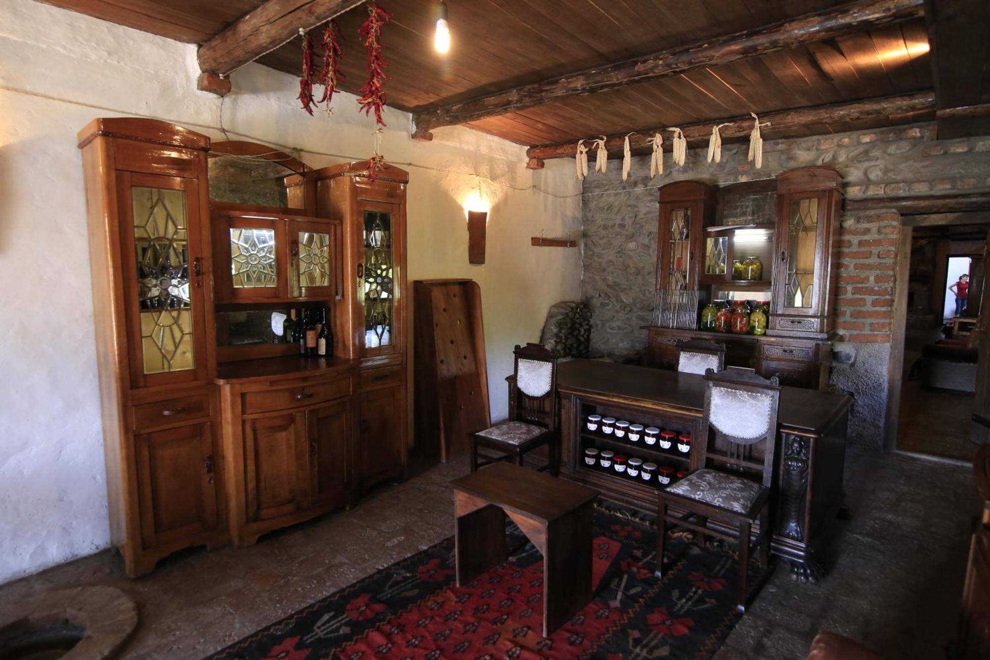 Chateau Bruale Tkhilistskaro Esterno foto