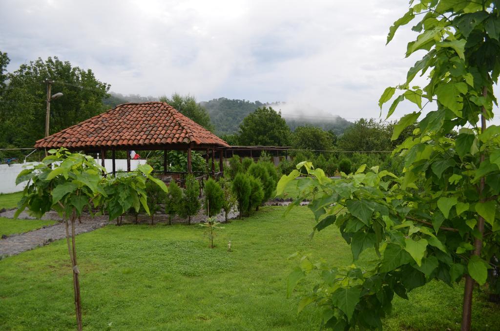 Chateau Bruale Tkhilistskaro Esterno foto