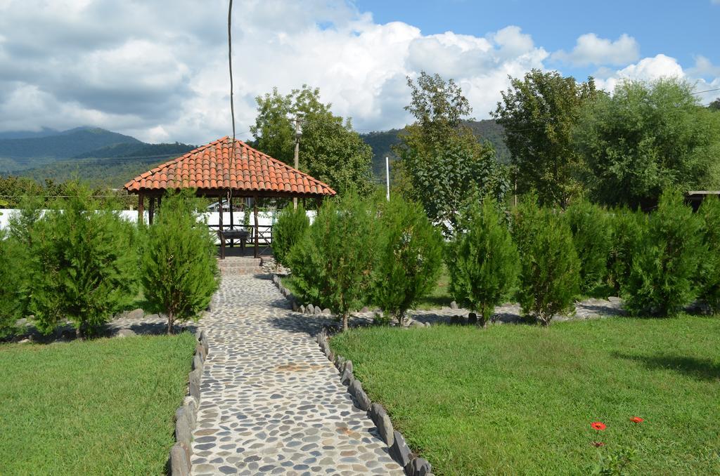 Chateau Bruale Tkhilistskaro Esterno foto