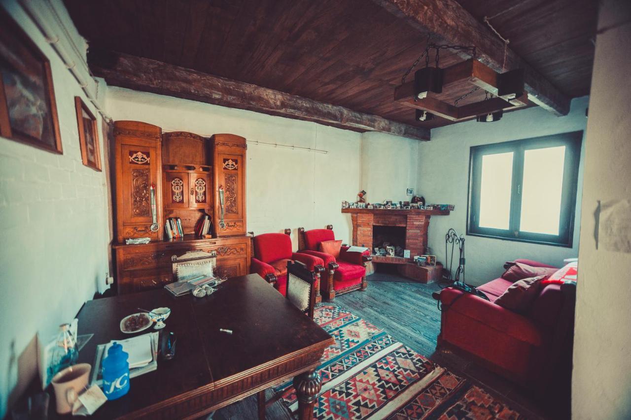 Chateau Bruale Tkhilistskaro Esterno foto